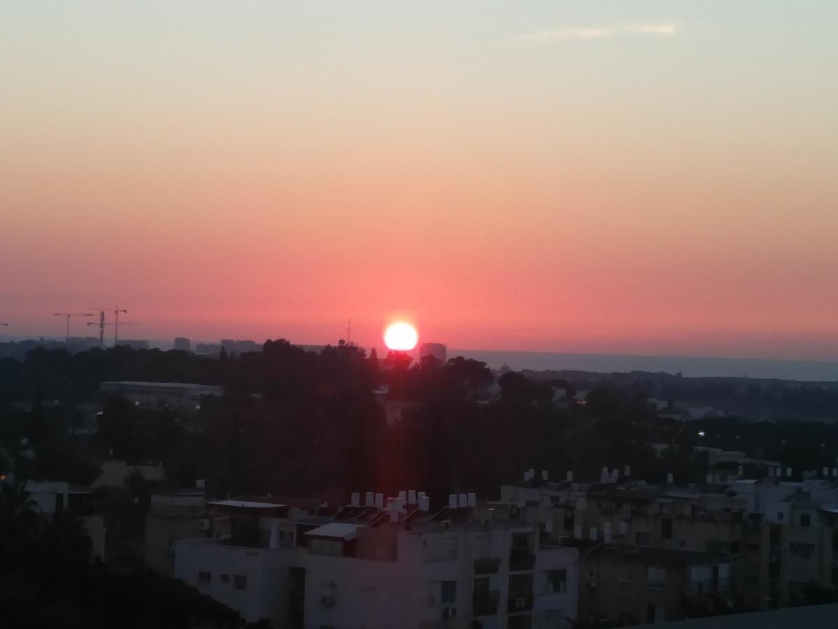 Herzelia Rooftop Special 2 Room Apartment Exterior foto