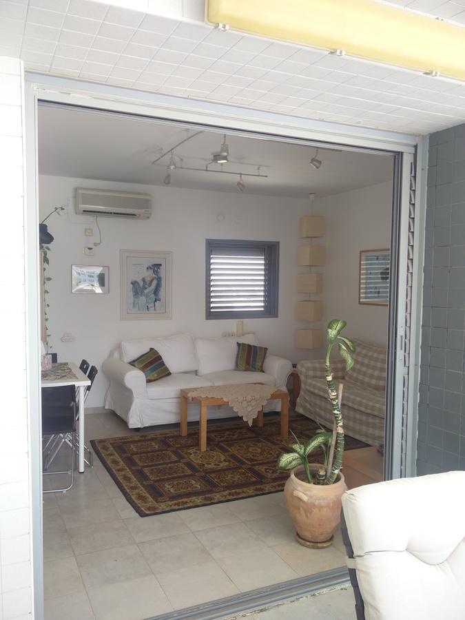 Herzelia Rooftop Special 2 Room Apartment Exterior foto
